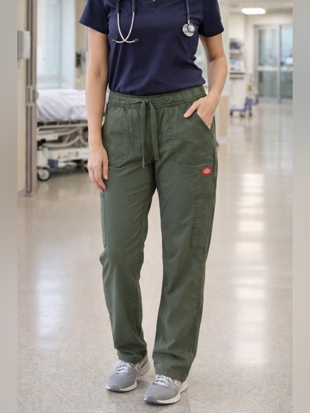 Dickies EDS Signature Scrub Pants Olive Green Petite Medium Pull On